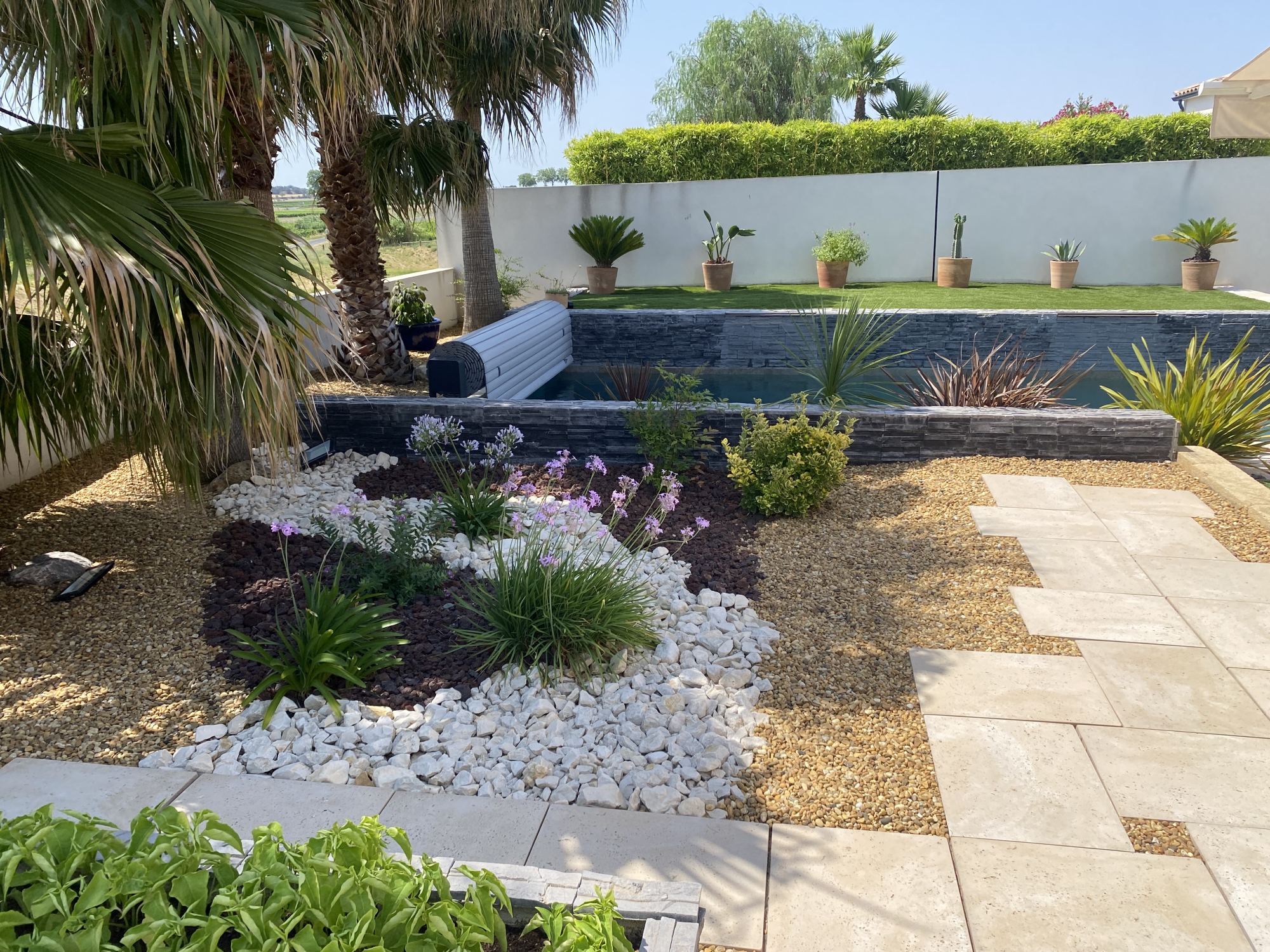 entretien de jardins dans l'Hérault par Laurent Garrigues de Vert Occitan